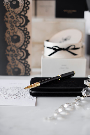 NoirRomanceDetails_004