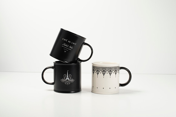 BlackAndWhiteMugs_007