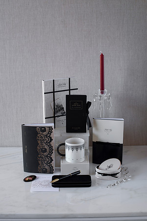 LittleBlackBook_Extras_024
