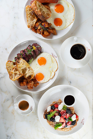 SteakAndEggs010