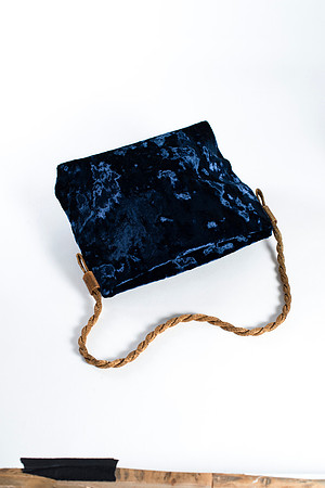 Large_Velvet_Square_019