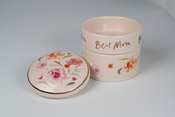 Catalogue074