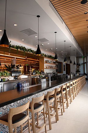 TheHall_Crudo_Restaurant