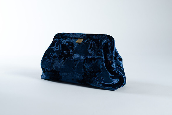 Crushed_Velvet_Clutch_029
