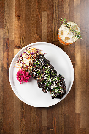 BlackGardenChickenWings020