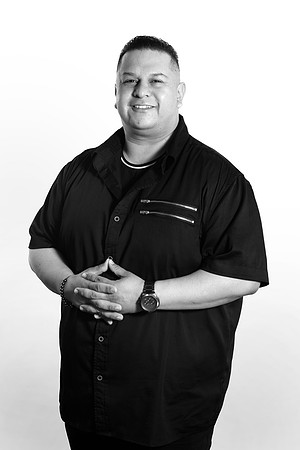JrPablo_002_BW