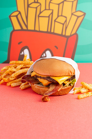 BaconCoveDeluxe006
