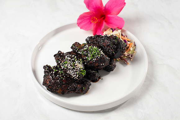 BlackGardenChickenWings009