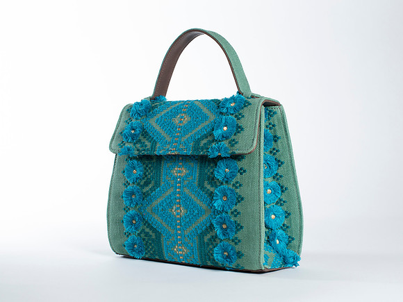 Blue_Flower_Satchel_002