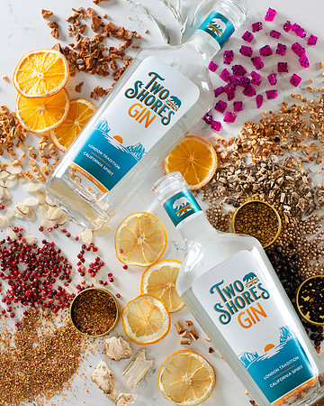 TwoShoresGin