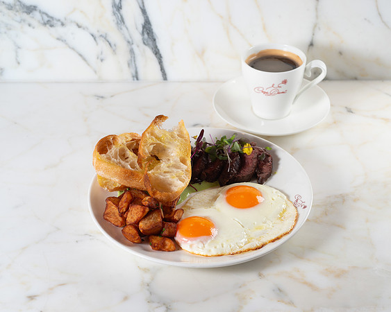 WebRes_SteakAndEggs002