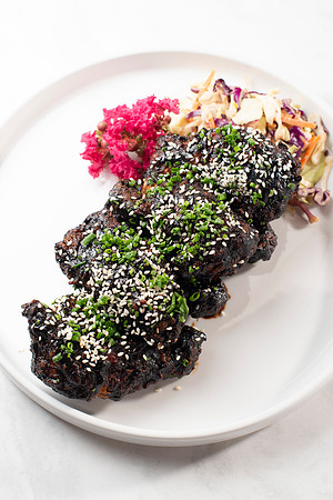 BlackGardenChickenWings015