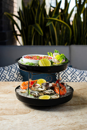 MayorsTableSeaFoodPlatter002
