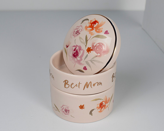 Catalogue069