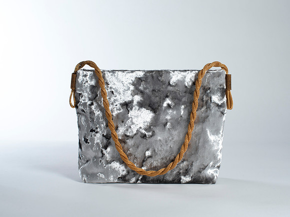 Large_Velvet_Square_006
