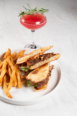 ThaiBasilSteakSandwich006