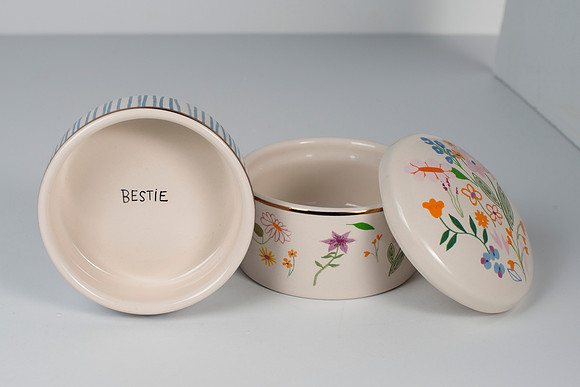 Catalogue076