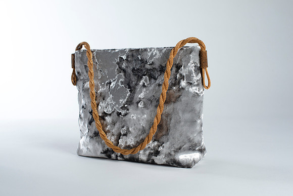 Large_Velvet_Square_007