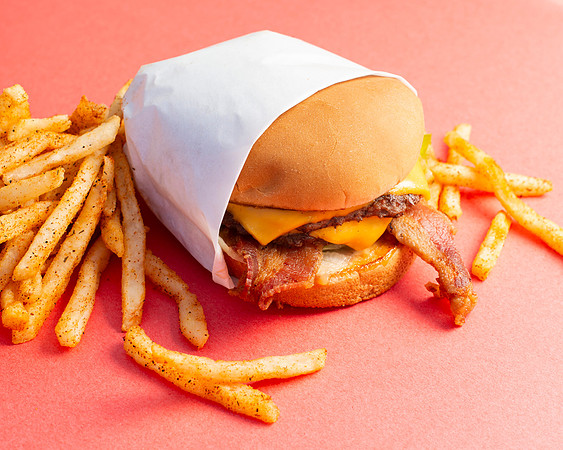 BaconCoveDeluxe009