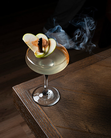 ClarifiedPearMartini003