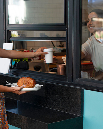 CrewCoffeeWindow007_CROP