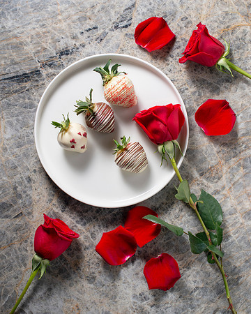 ChocolateDippedStrawberries002