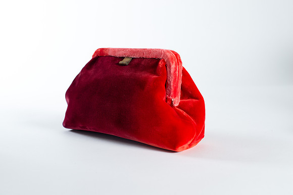 Ombre_Velvet_Clutch_020