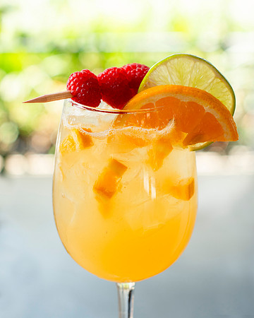 WhitePeachSangria005