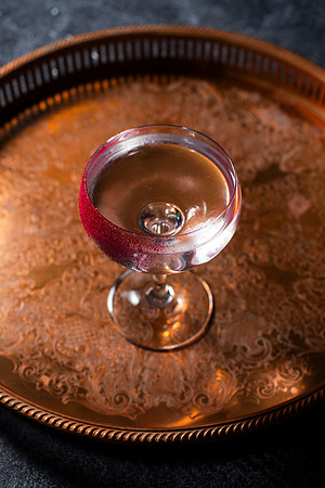 WhiteCosmo008