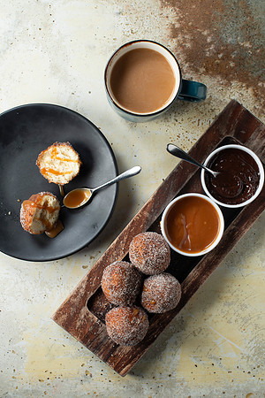 CoffeeSpicedRicottaDoughnuts014