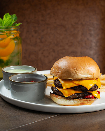 Burger005_WebRes