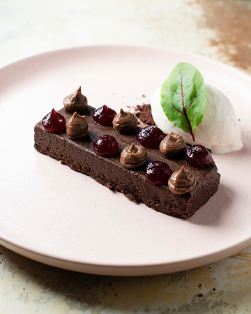 FlourlessBrownButterFudgeCake005