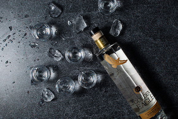 VodkaSnifters015