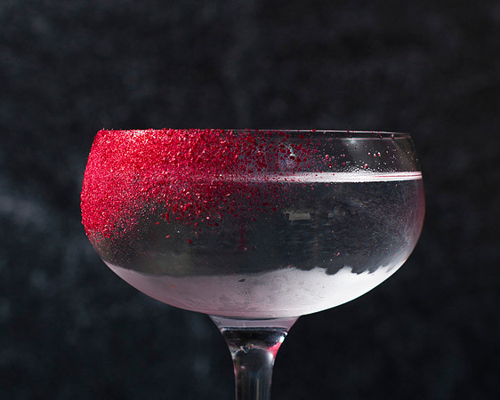 WhiteCosmo003