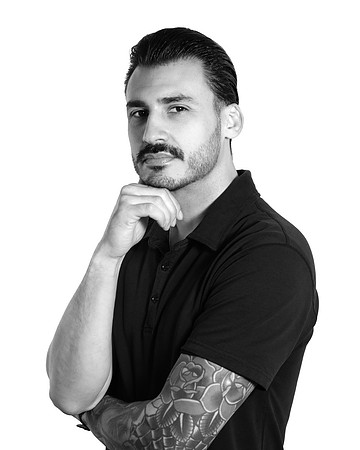 AndrewHernandez_005_CROP_BW