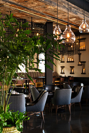 ReunionInteriors009_HighRes