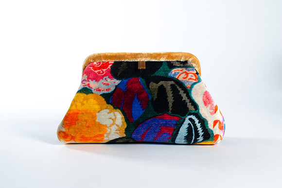 Patterned_Clutch_007_BACKS