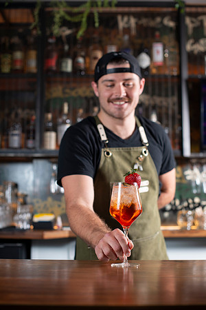 QAOysterBar_June2024_EmilyJDavis_004