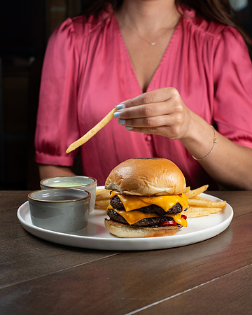 Burger008_WebRes