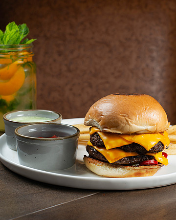 Burger005_WebRes