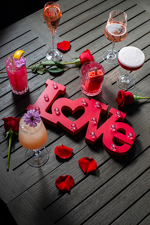 TopsideGalentines004