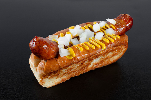 ClassicCheddarCheeseDawg004_HighRes