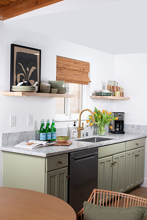 Kitchen003