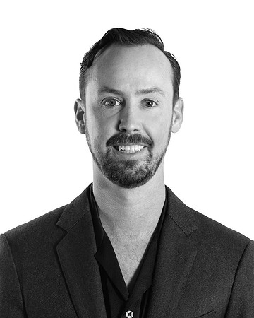 AlexOsinski_001_CROP_BW