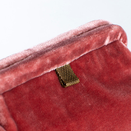 Smooth_Velvet_Clutch_010