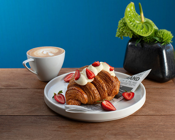StuffedCroissant003