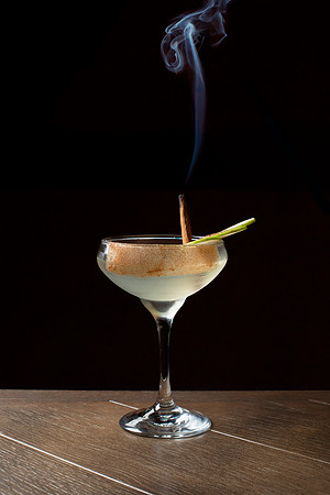 ClarifiedPearMartini001