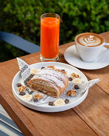 BananaCoffeeCake002_CROP